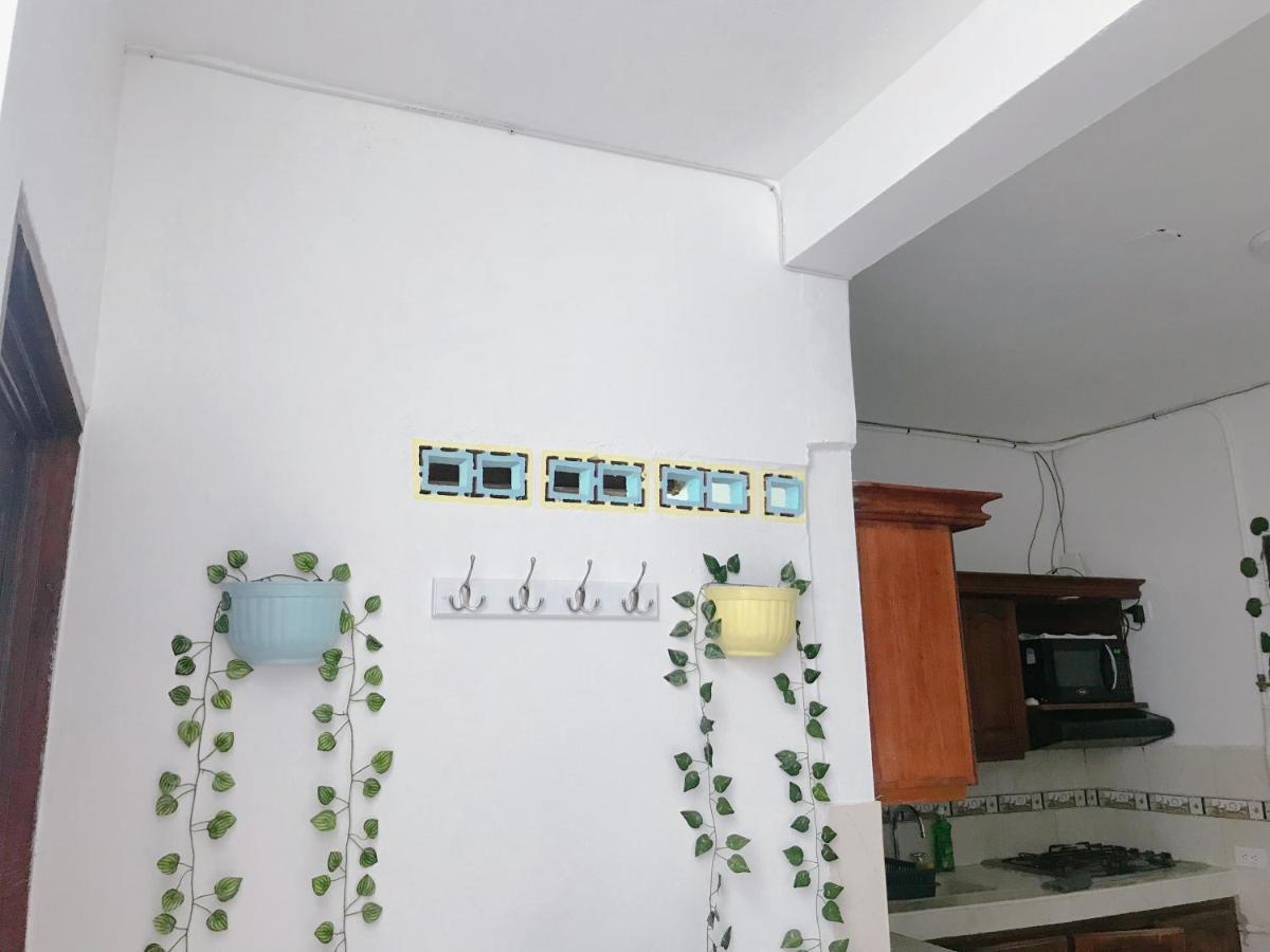 Confortable Habitacion En Apartamento Amoblado ハルディン エクステリア 写真